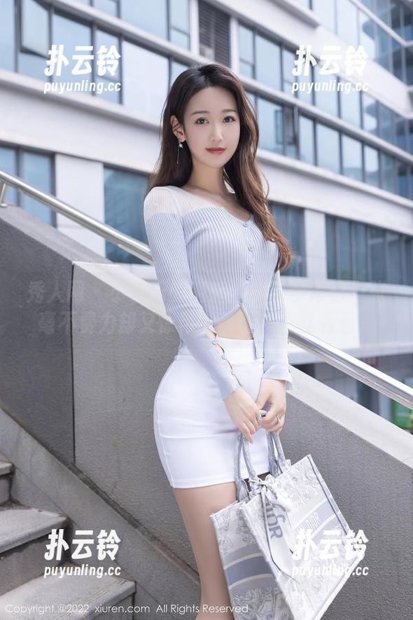 秀人网 - 小芭乐的浴缸：能否孕育出一张毫不费力却又惊艳的美图？我就看看。