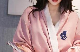 秀人网 - 图里图外，李丽莎最新纯白创作，你还敢大言不惭吗？