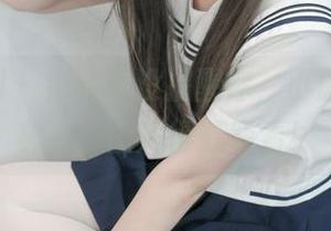 紧急企划 - 别说我没提醒你，小恩的JK经典高清图片得赶紧看！