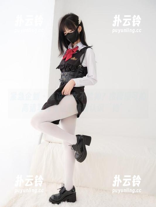 紧急企划 - 谁说修女不能帅？樱樱樱可的高清写真集让你重新认识‘她’。