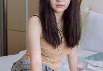 袜啵啵 - 小安日常：全套懒癌发作，下载的话得小心！