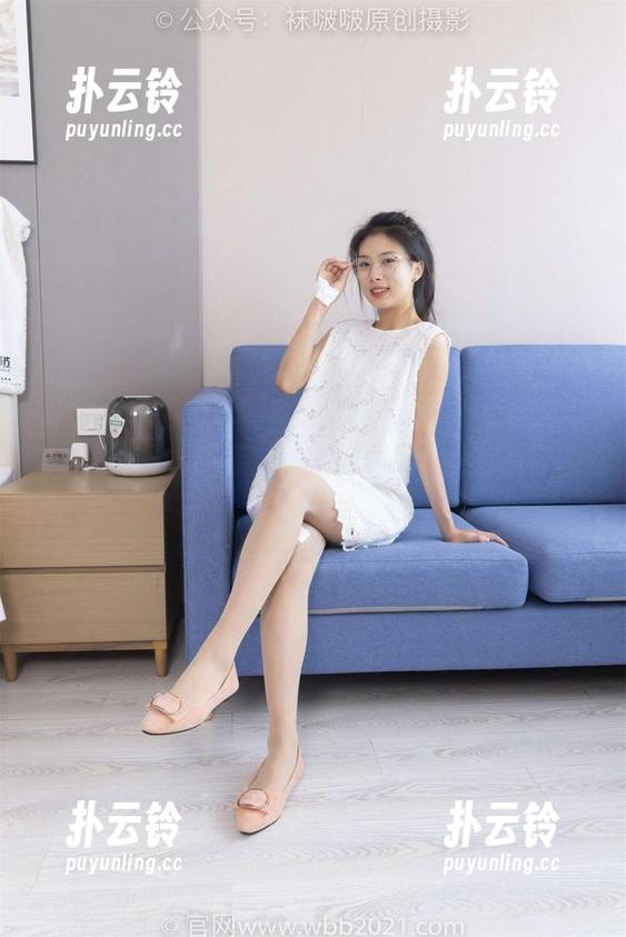 袜啵啵 - 一本正经的校服套图——糯米用校服创造的绝美“意境”（乍一看真像诗）。