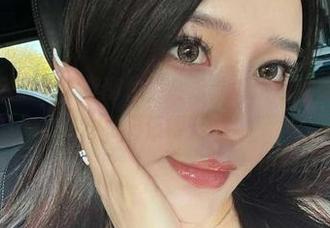 微密圈 - 别说我没提醒你，金希儿的紫色睡袍最新图包，绝对值得一看！