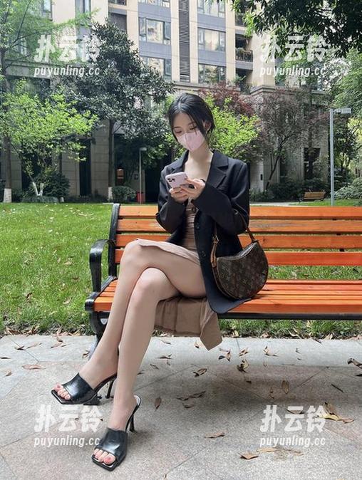 微密圈 - 原图在此，陈妮妮UNI的牛仔裤让人意想不到！